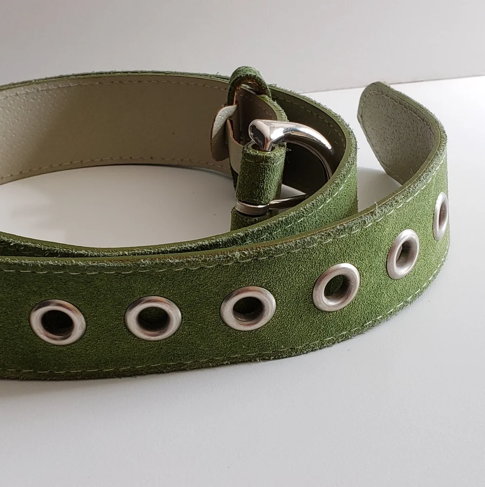 Genuine Leather Green Belt - Picture 3 of 5